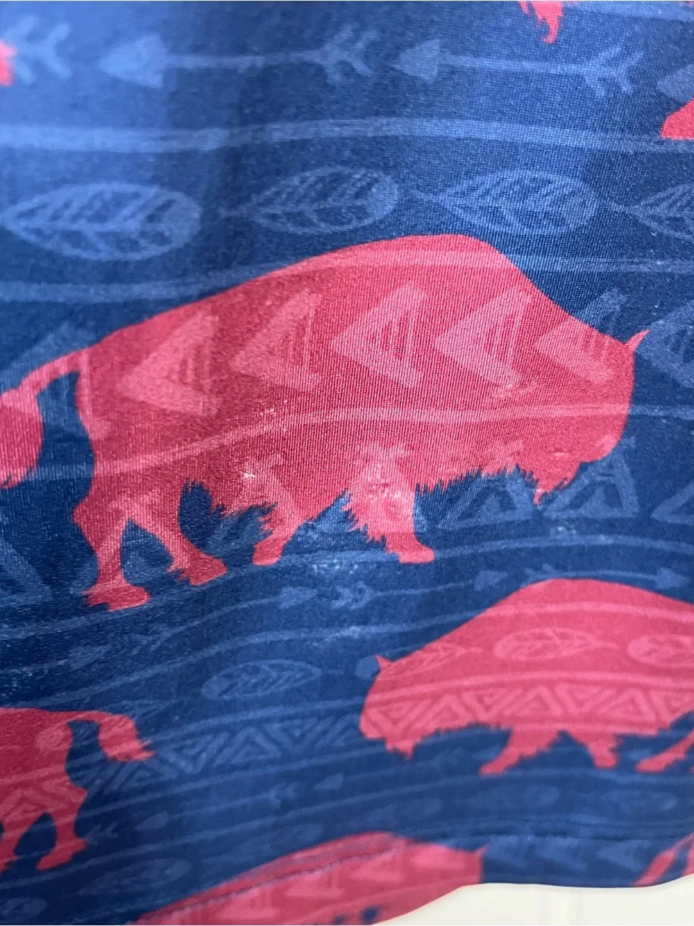 Waggle Buffalo Bison Polo Arrow and Feather Navy Background Men's M - Picture 6 of 6